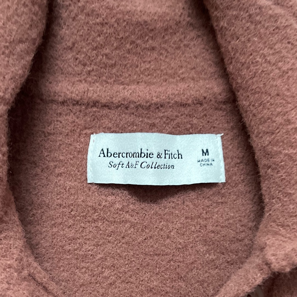 A&F Sweater - Picture 2 of 4